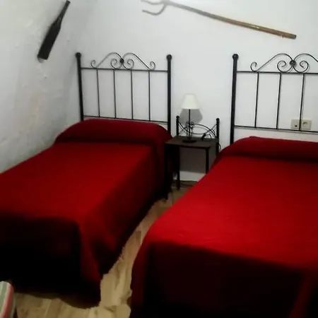 Cueva El Murallon Country house *